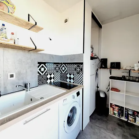 Apartment Renove En Bord De A Canet, Proche Commodites, Ideal Pour 3 Personnes - Fr-1-794-158 *