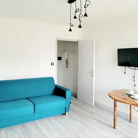 Apartment Renove En Bord De A Canet, Proche Commodites, Ideal Pour 3 Personnes - Fr-1-794-158 Canet-en-Roussillon