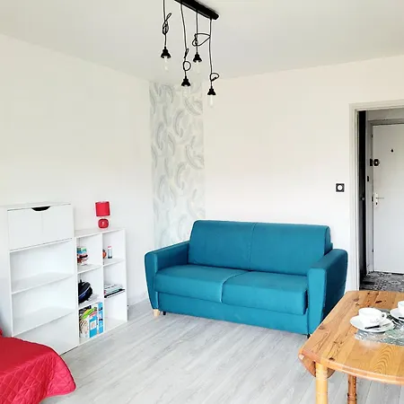 Rénové En Bord De à Canet, Proche Commodités, Idéal Pour 3 Personnes - Fr-1-794-158 *